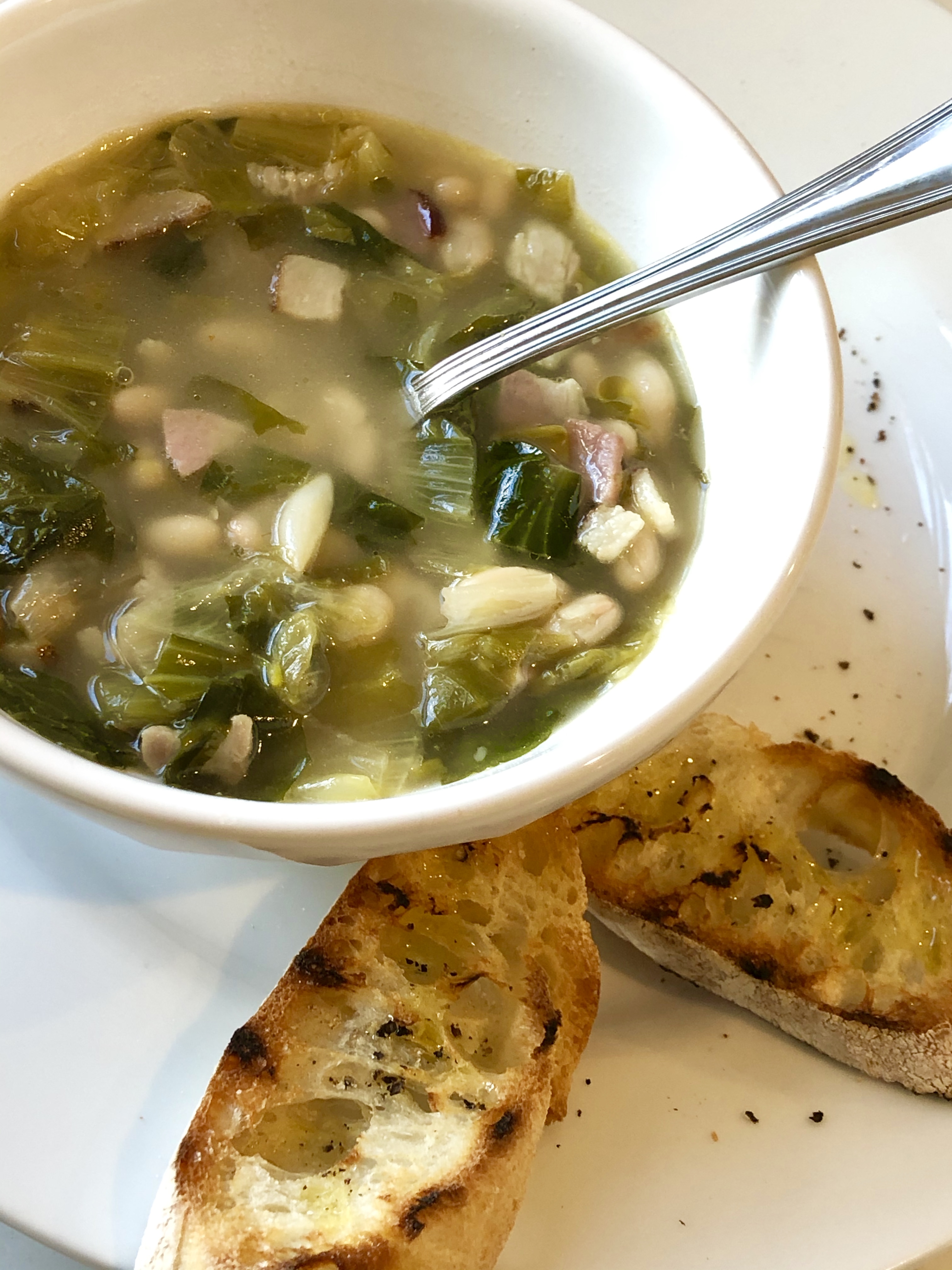 bean escarole soup